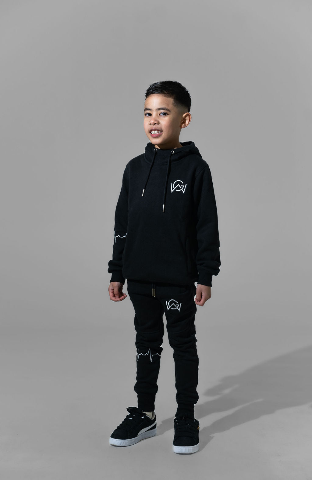 Kids Boys tracksuit black (zwart)